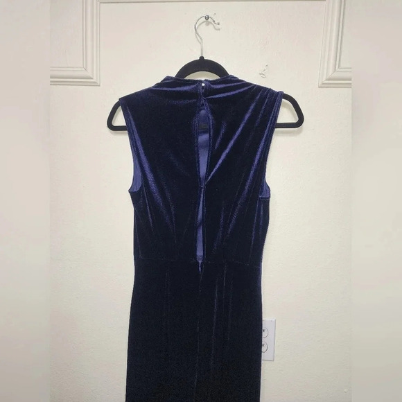 Lulus Classic Elegance Navy Velvet Sleeveless Mock Neck Maxi Dress Wedding - Picture 11 of 12
